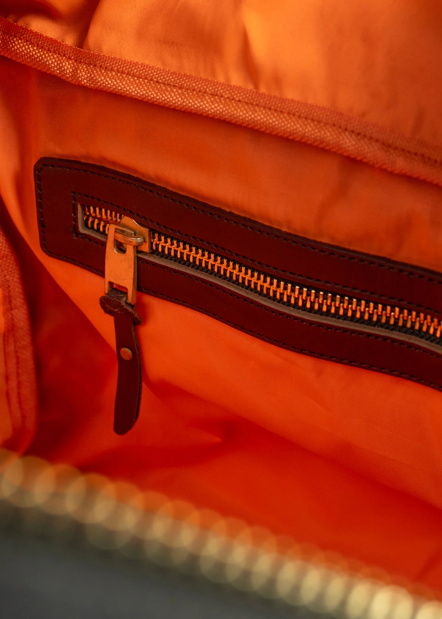 Overland Weekender Bag - Image 6