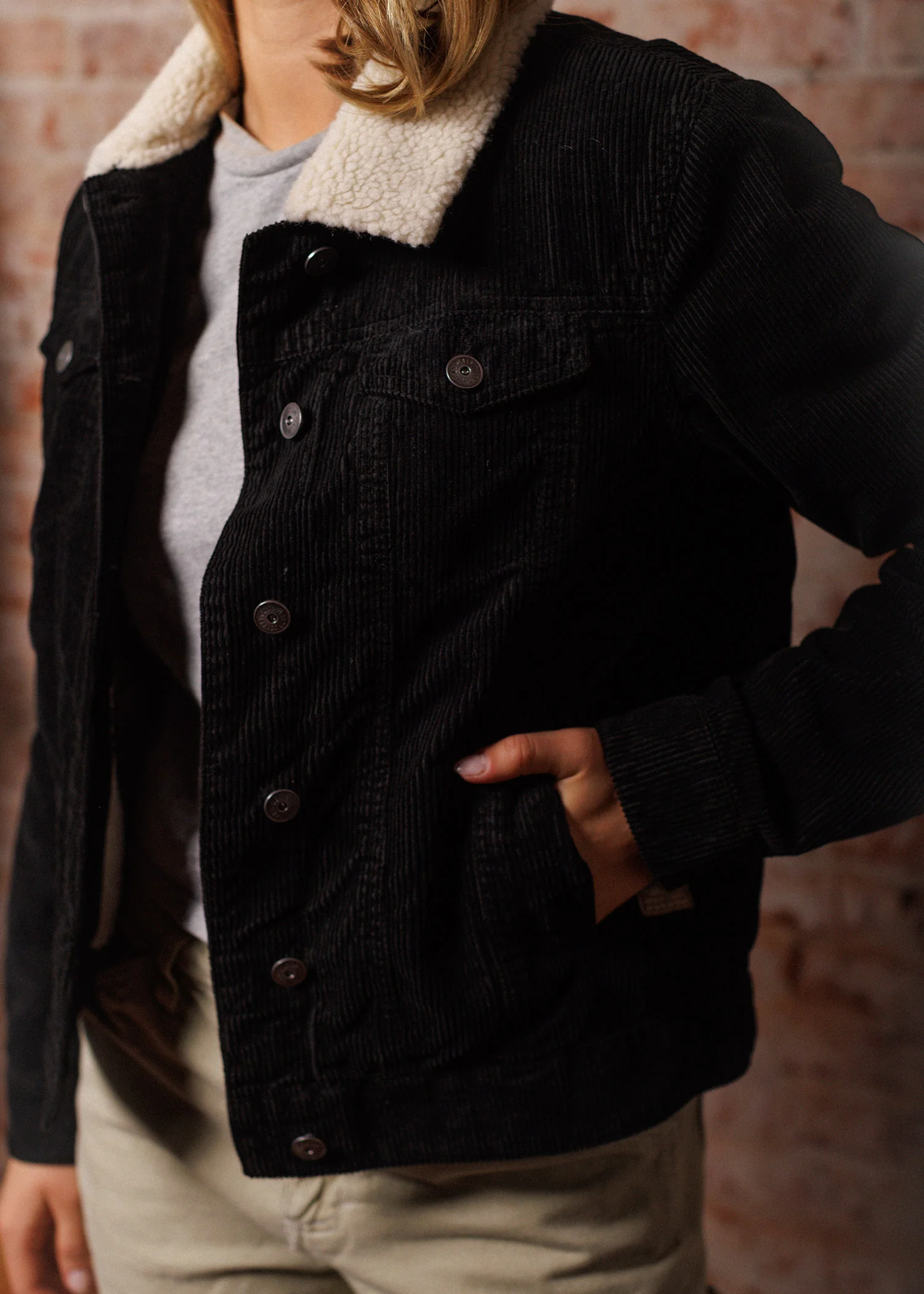 Women's Oakley Jacket - Image 6