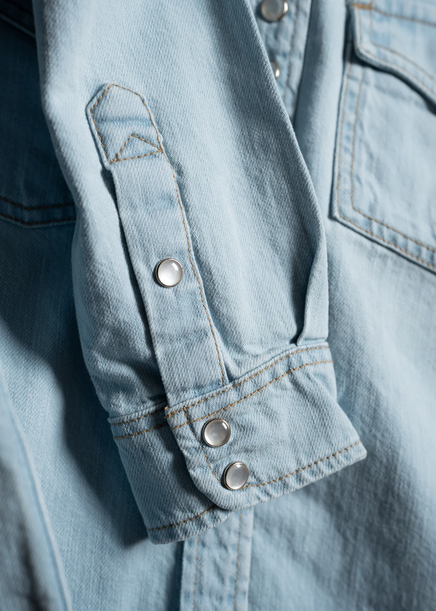 Women's West Shirt - Image 10